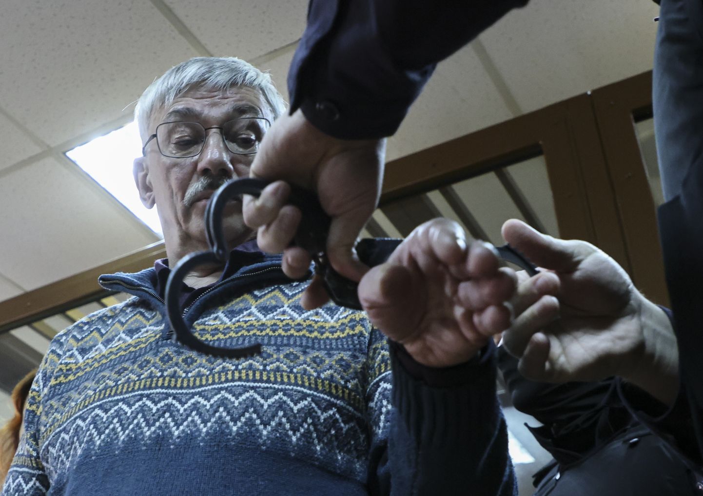 Адвокат посетил Олега Орлова. Ранее правозащитника этапировали в самарское СИЗО