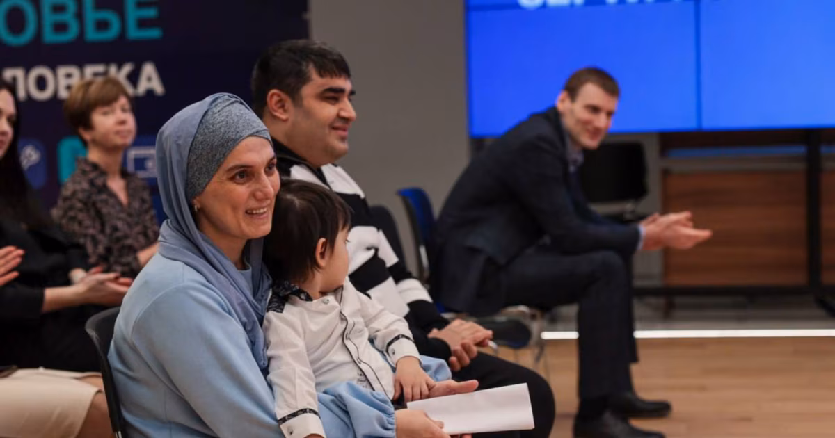 «Я представила, как я со своим животом иду на штурм»: история многодетной матери Тахмины Самадовой, которая стала мишенью для Александра Бастрыкина