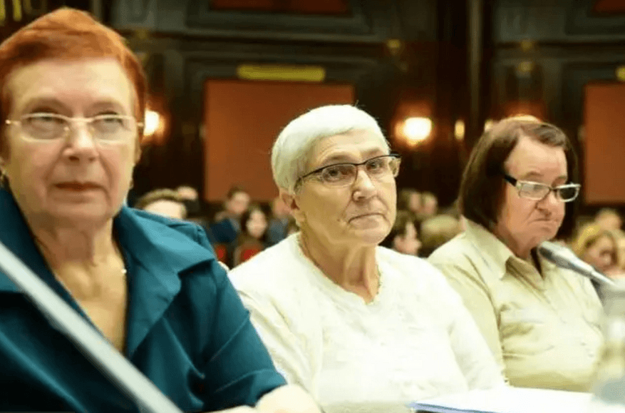 Родившиеся в сталинских ссылках Елизавета Михайлова (справа), Алиса Мейсснер (в центре) и Евгения Шашева (слева). Фото Би-би-си