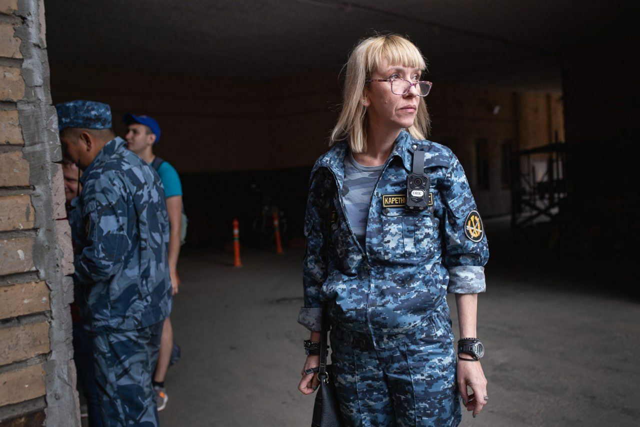 Новая книга Анны Каретниковой «Я — сотрудница ФСИН»